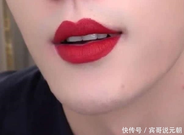 试色|有一种嘴叫李佳琦的嘴，各种口红各种涂，却都意外的都好看