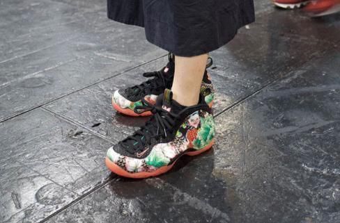 我就想买双中国风的球鞋而已,但Nike!他明显在和我的钱包过不去