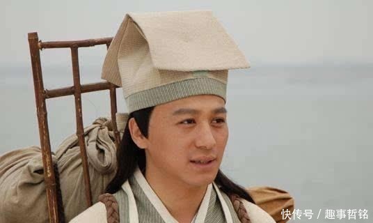 药联$少女一上联:“白头翁,采尽金花银花”,秀才下联,才女又羞又气