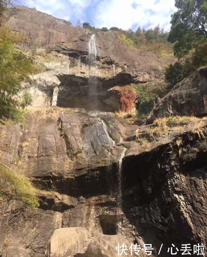 永嘉獅子巖龍瀑仙洞體驗時光隧道