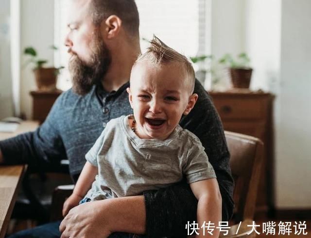 发泄|孩子发脾气时,父母做到“四要四不要”,孩子才能真正成长!