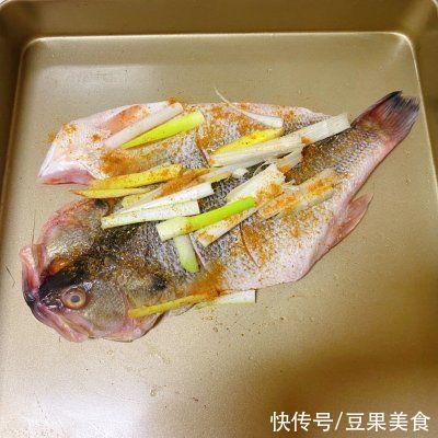孜然粉|香辣烤鱼（烤箱版）