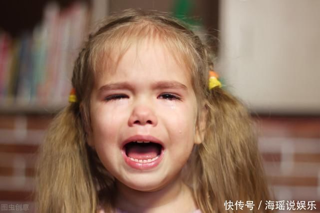 赶紧|5岁女儿画“蛇”得奖,母亲还在暗自高兴,闺蜜赶紧去报警吧