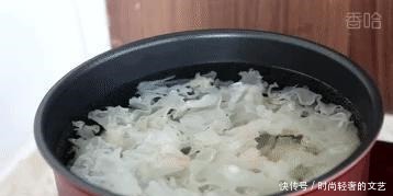 失眠最怕的一道菜,价格便宜还安神,一觉睡到