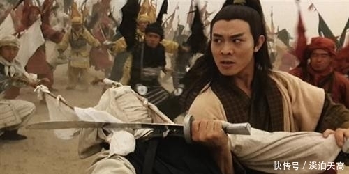 可比性|为什么最接近张无忌的人是段誉?金庸:内力一致,实战相同!