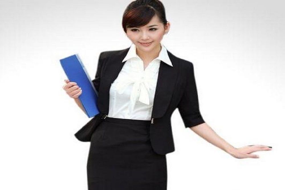 丽丽|5点下班耽误带娃吗？全职妈妈辞掉工作照顾孩子，需要被理解