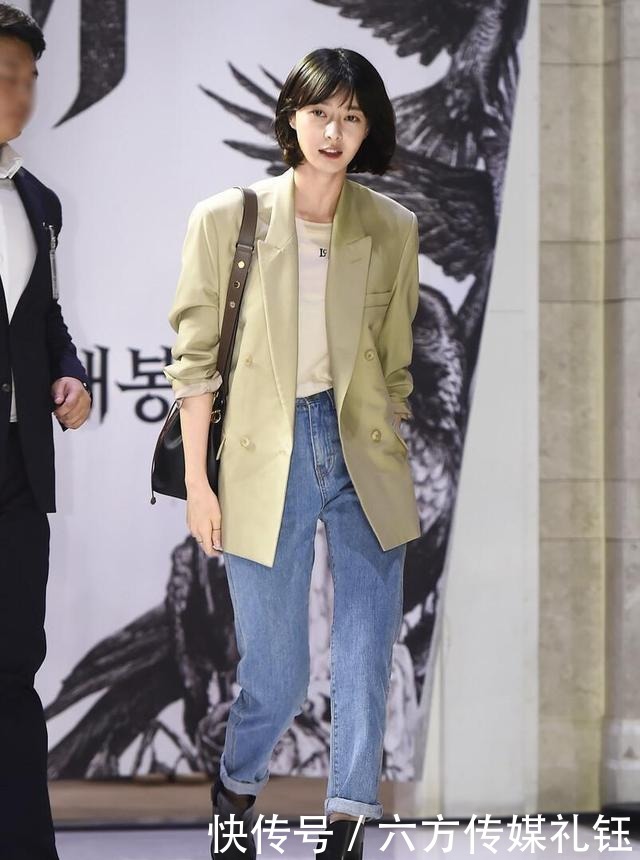 时髦|女人冬装别乱买,五件基础款冬装,轻松穿出高级时髦范