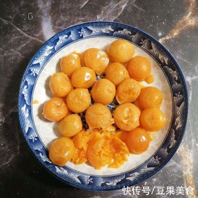 月饼|#“佳”节好滋味#莲蓉蛋黄月饼