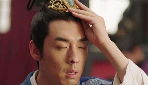 孔明|此人是名将张飞之子，却从未上过战场，还向父亲的死敌投降