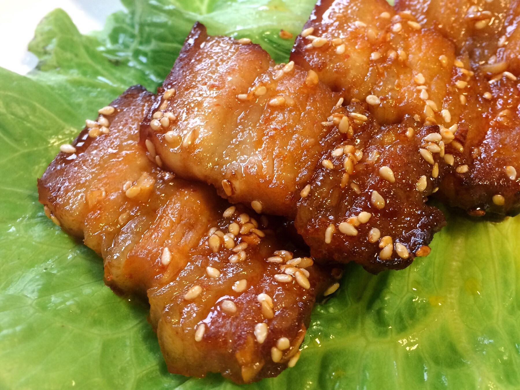 #和珅出上联“三斤四两五花肉”,纪晓岚妙对下联,堪称经典!