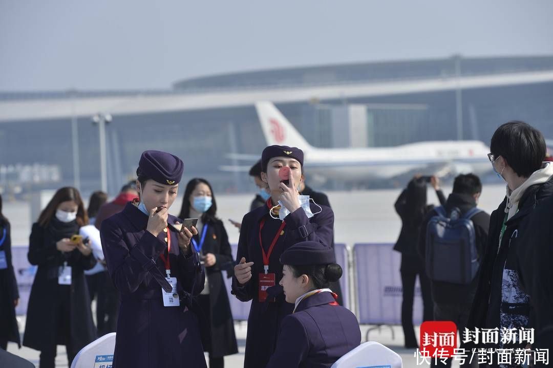 图集｜看成都天府国际机场试飞第一天