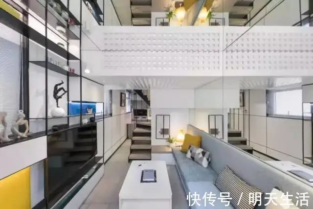 蜗居|40天整容级爆改11㎡小户型,破烂蜗居变花园别墅!一手烂牌打王炸