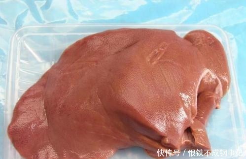 韭菜炒猪肝|猪身上这东西吃了对眼睛好,一头猪只有1个,常用电脑的人要多吃