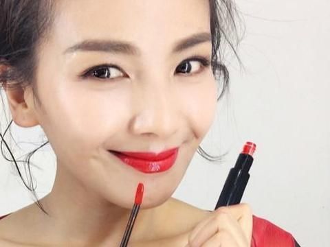 口红是“粘杯”好还是“不粘杯”好？看完大家都惊讶了