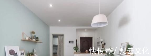 新房|118㎡新房无玄关,老婆机智的砌道假墙,邻居后悔当初没想到