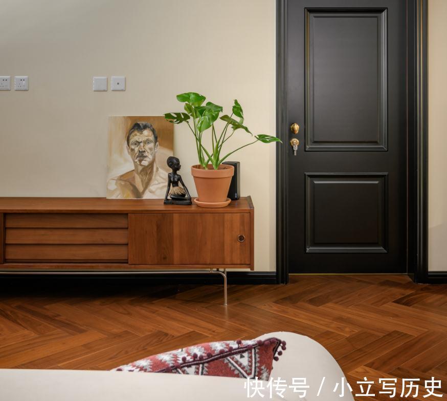 卫生间|不足80平的小家,卧室里有大浴缸,客厅里有健身房,超实用