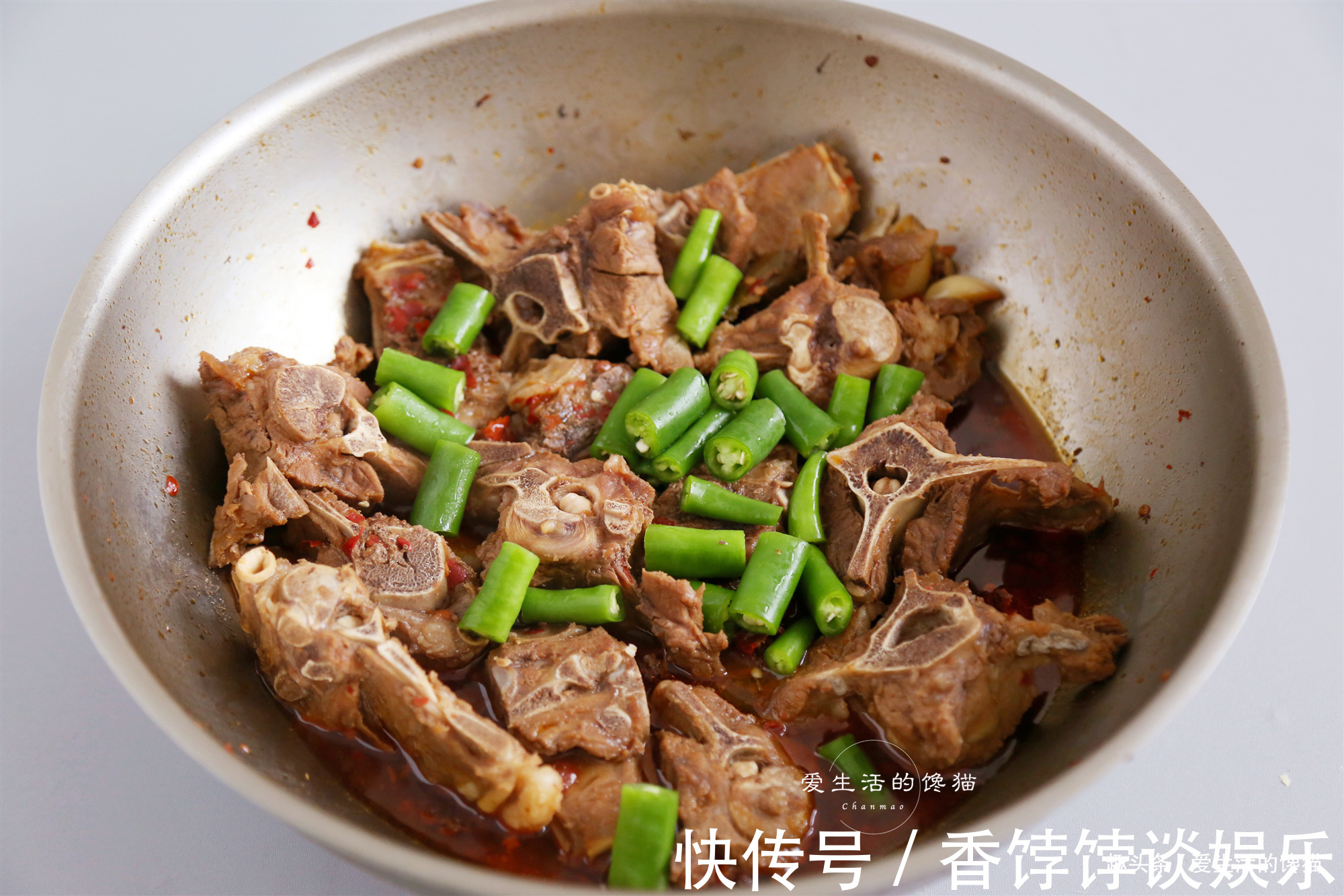 羊蝎子这样吃才叫爽，不臊不膻，够入味，一口下去满嘴流油，好吃