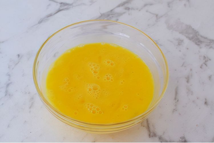 饺子皮新吃法,用来包成包子,皮薄馅儿多,真好吃