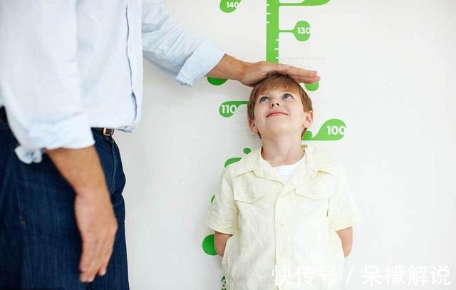 猛长期|孩子进入猛长期,会悄悄放出4个信号,吃3样食物让娃多长15厘米