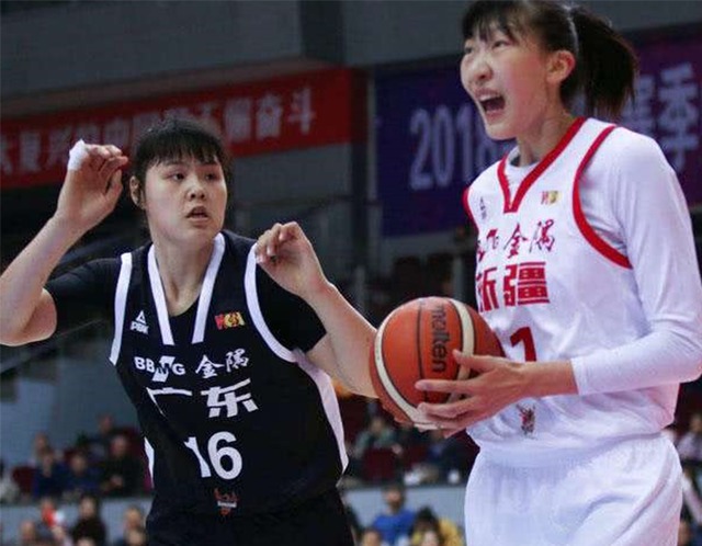中国女篮|大调整,中国女篮觉醒,新帅盼超越许利民,首秀成功=接近转正