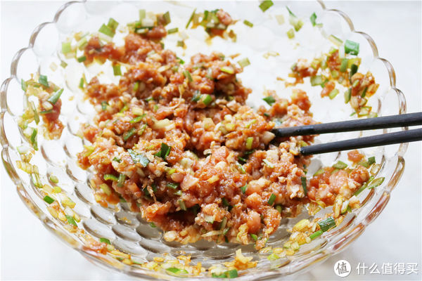 冬天吃饺子别错过这馅,大人孩子都喜欢,一顿能吃20个,真香