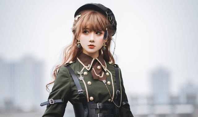 这些人在洛丽塔圈子很常见,但她们却不受lo娘欢迎