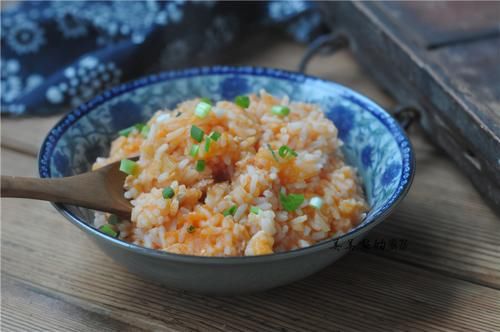  孩子|比蛋炒饭更香，不用鸡蛋不用油，好吃易消化，孩子最近着迷啦！