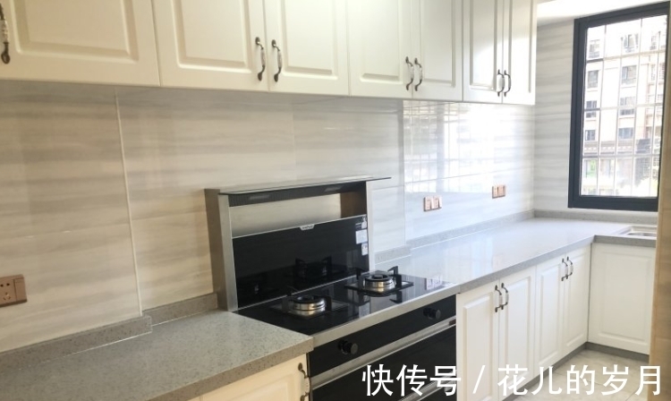 墙壁|110㎡简欧三居室,硬装15万装出轻奢大气的效果,非常值得参考