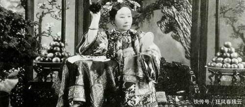 老佛爷|小太监陪慈禧下棋,说了句我要吃老佛爷的马,差点丢掉性命!