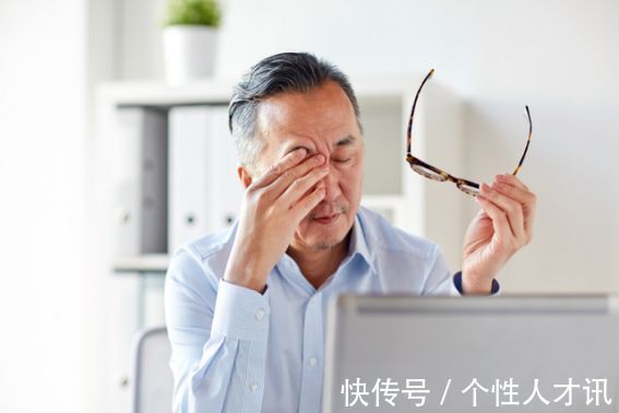 糖尿病患者|39岁男子突发糖尿病,医生提醒:身体出现这3个症状,可能是糖尿病找上你了