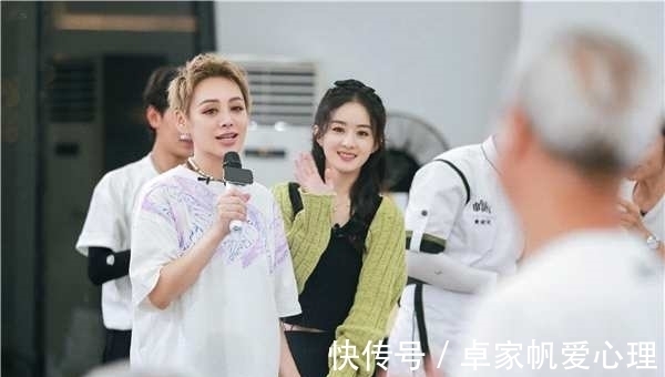 丁真|《中餐厅5》桂林站开门营业 赵丽颖与合伙人暖心互动获关注