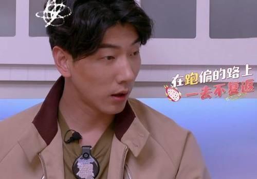 张亮 同是大厨人设崩塌,张亮张艺凡趣味横生,她却被全网批太假