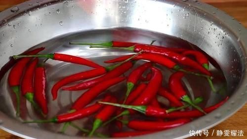 20年川菜大厨教我秘制剁椒,做法简单,再也不用出去买了