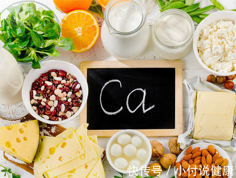 骨头汤|原来骨头汤、虾皮不补钙!真正补钙的是这5种食物,别再乱花钱了