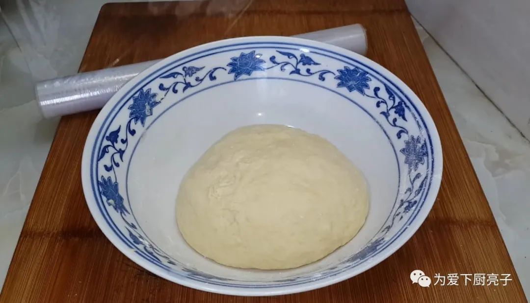 面团|烧饼怎么做才最好吃吗,教你几招,第一次下厨就成功,全家都爱吃