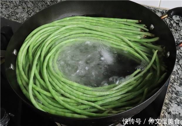 什么豇豆不用放冰箱,学会这1招,放一年都不坏,真的吗?