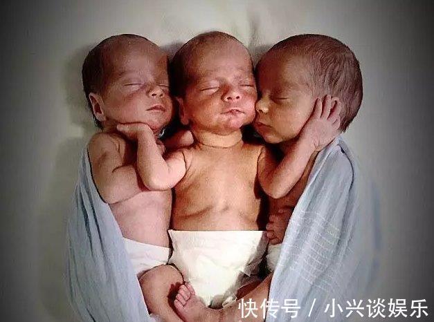 dn这个年轻妈妈生下三胞胎，3个孩子长大后才发现更是奇迹。