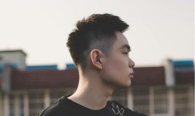 梦泪|寂然生日邀请多个国服韩信，梦泪的一个攻略却惹争议，事关两年前的矛盾！