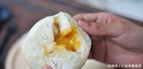 掰开|我做了一笼包子, 老公掰开后被里面的馅料震住了!