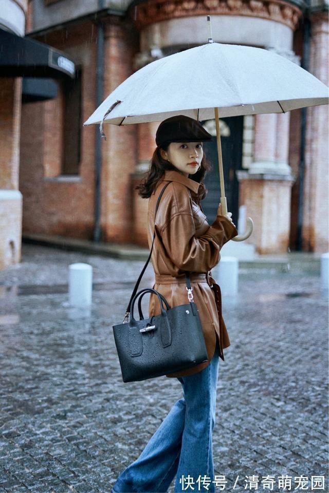 大衣 今秋不流行卫衣配牛仔裤了,像三木这样搭,才是真的美有气质