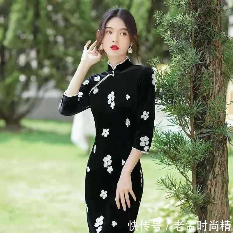 极简|穿搭:秋日就要穿这样的改良旗袍极简风,时髦修身气质高级!美翻了