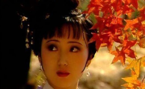 抄检!抄检大观园,爱挑礼的黛玉没反应,探春激烈反抗,宝钗搬走了,这是为什么?