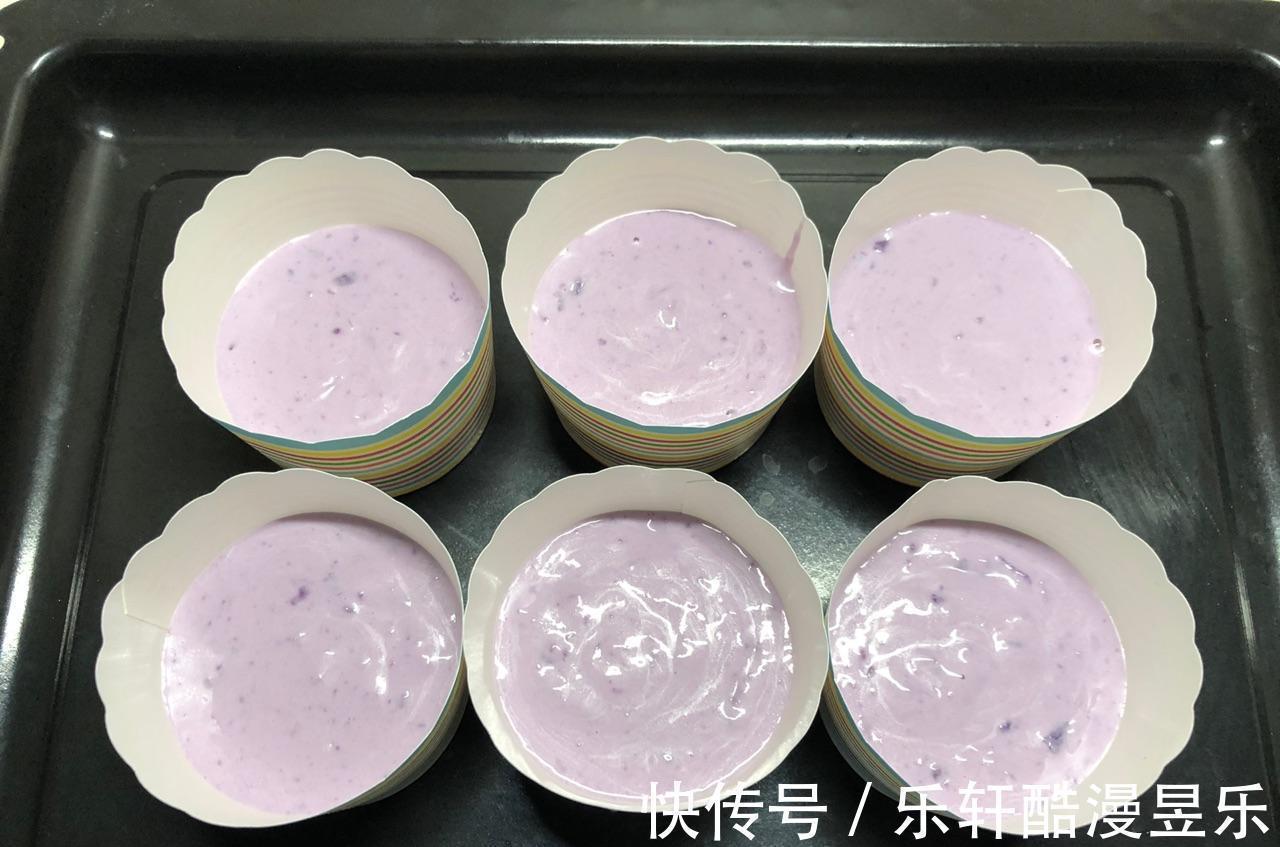 一吃就上瘾的粑粑蛋糕，软糯香甜，再也不用排队买了