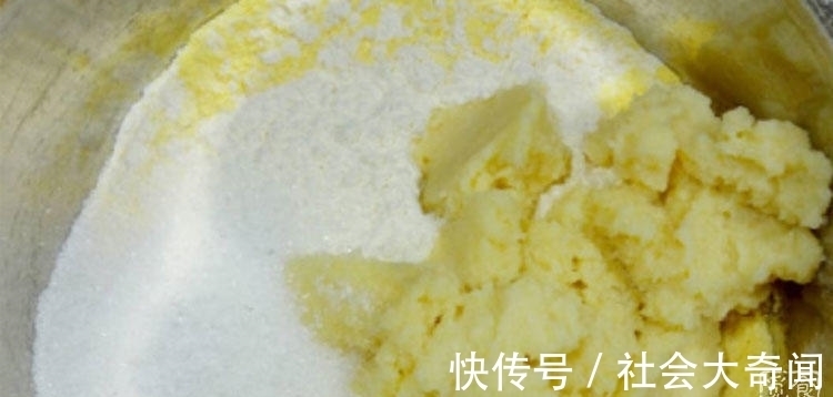 杂粮|玉米面窝窝头,用杂粮制作,健康营养颜色也好看,还寓意十全十美