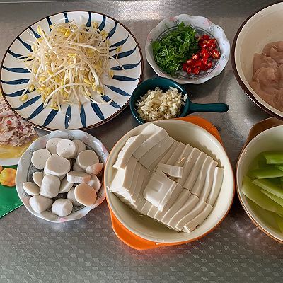 金汤豆腐滑鸡片