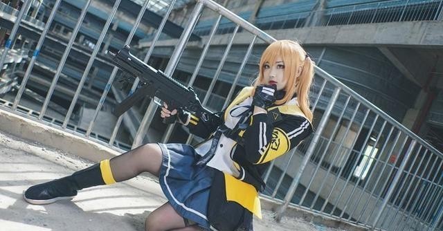 拉姆和蕾姆|拉姆蕾姆变老之后会长什么?老阿姨亲自上阵,完美cos你们的老婆