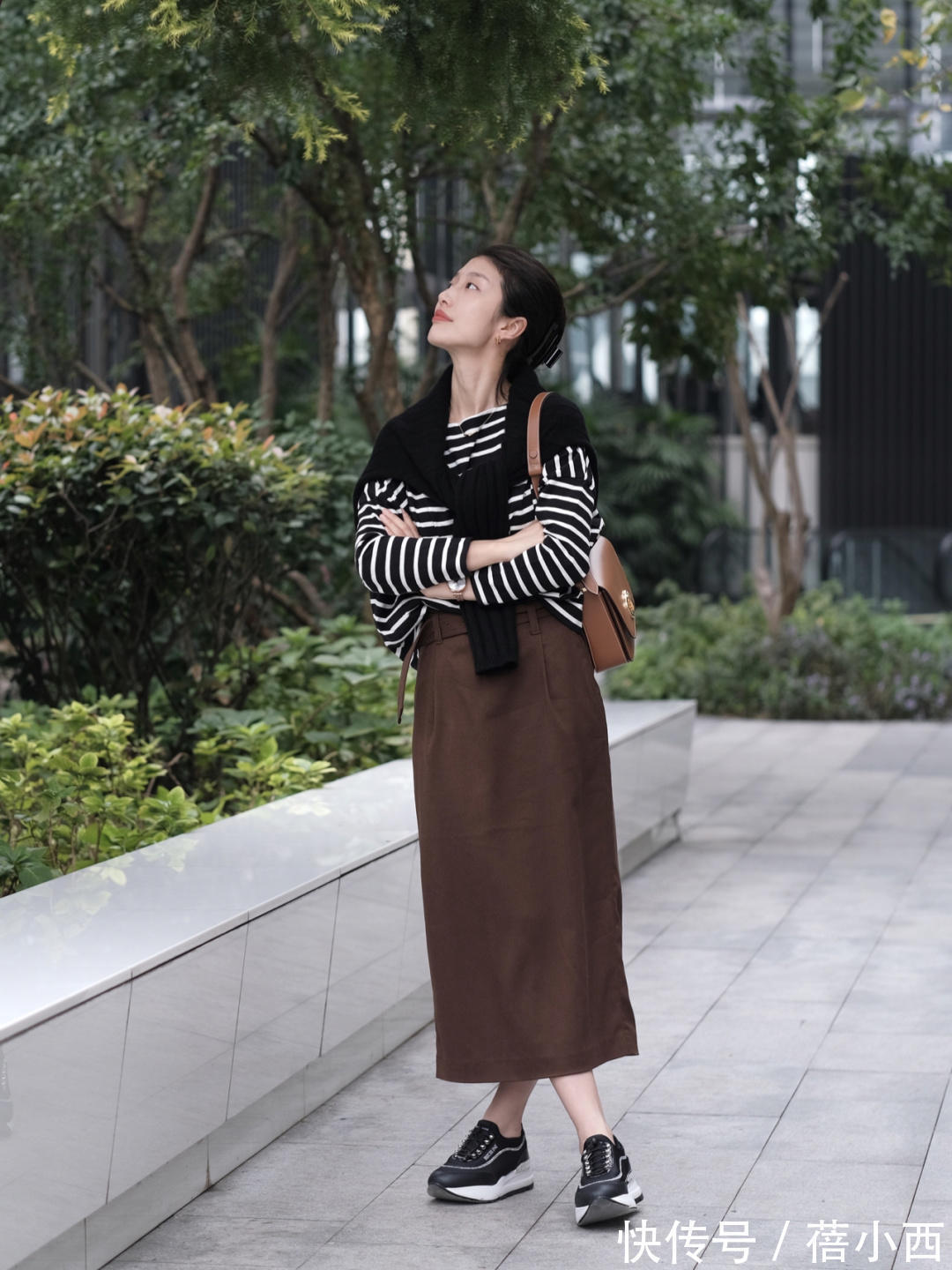 造型|衣服在精不在多,早秋穿搭只需这3点,轻松解决穿衣难