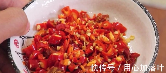 国庆节在家用牛肉做美食,一口一个的牙签牛肉,好吃到停不下来!