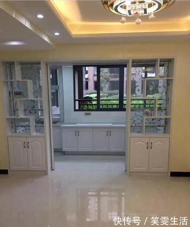 老婆|老婆不听劝非要买一楼房子,硬装刚完工,还没住就开始后悔了!