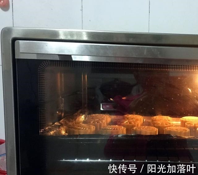 红豆沙|月饼不用买,自己在家也能做,自制更放心!